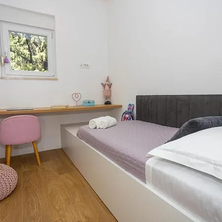 Apartament Amai